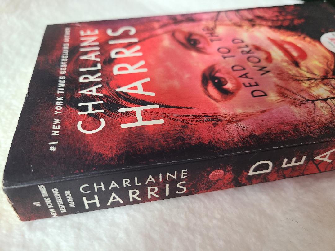 Used Dead To The World By: Charlaine Harris