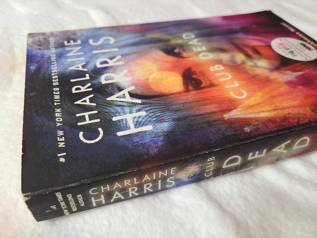 Used Club Dead By: Charlaine Harris