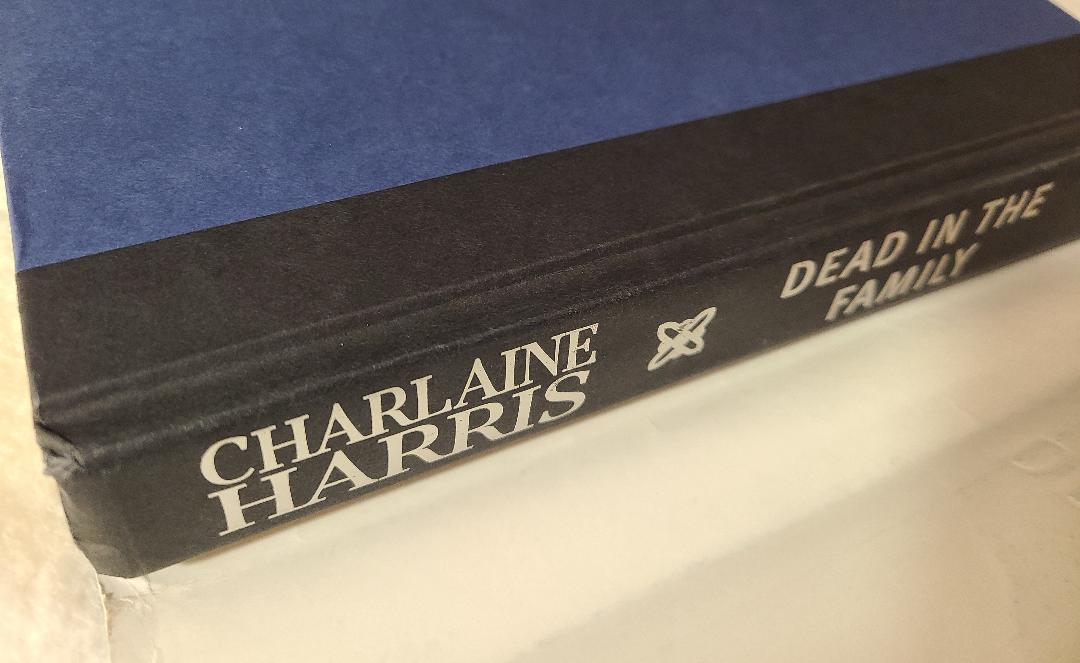 Used Dead In The Family By: Charlaine Harris