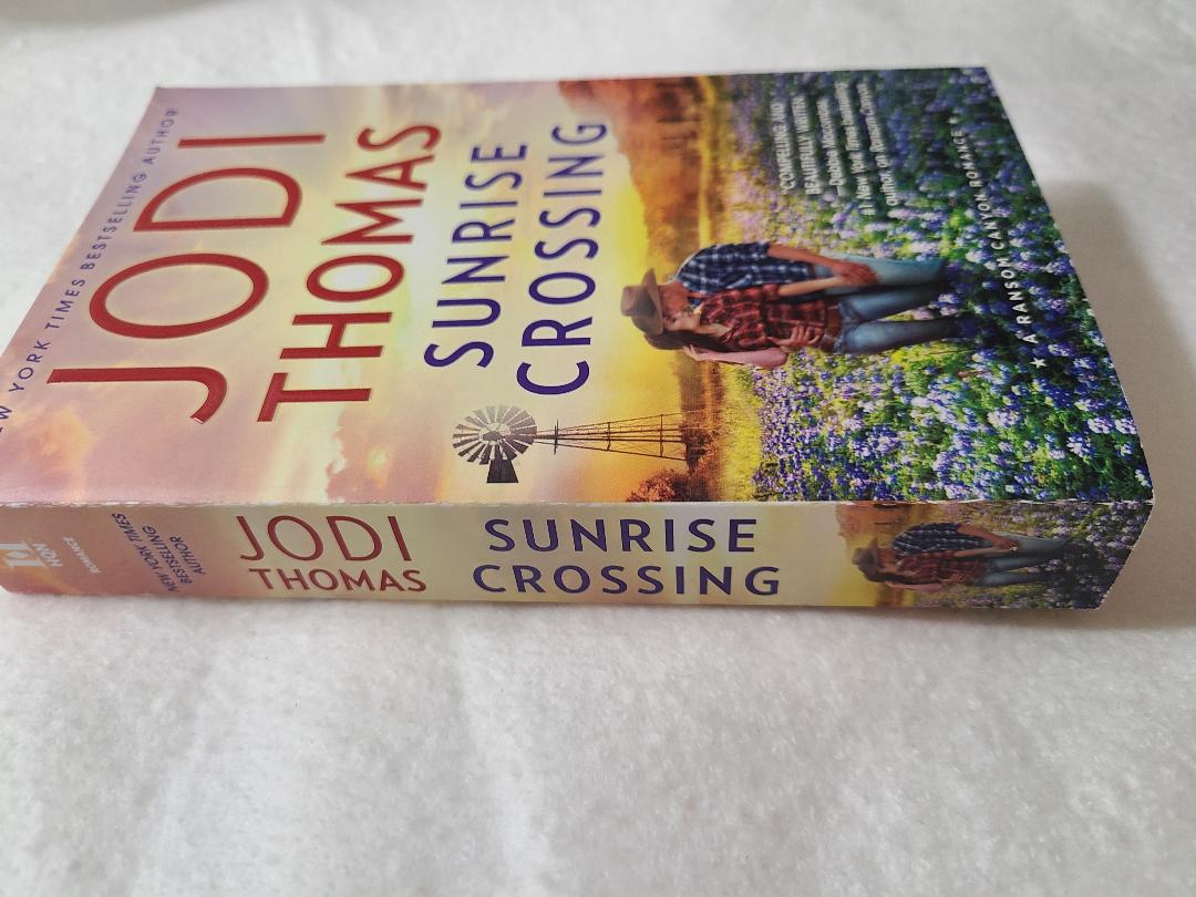 Used Sunrise Crossing By: Jodi Thomas