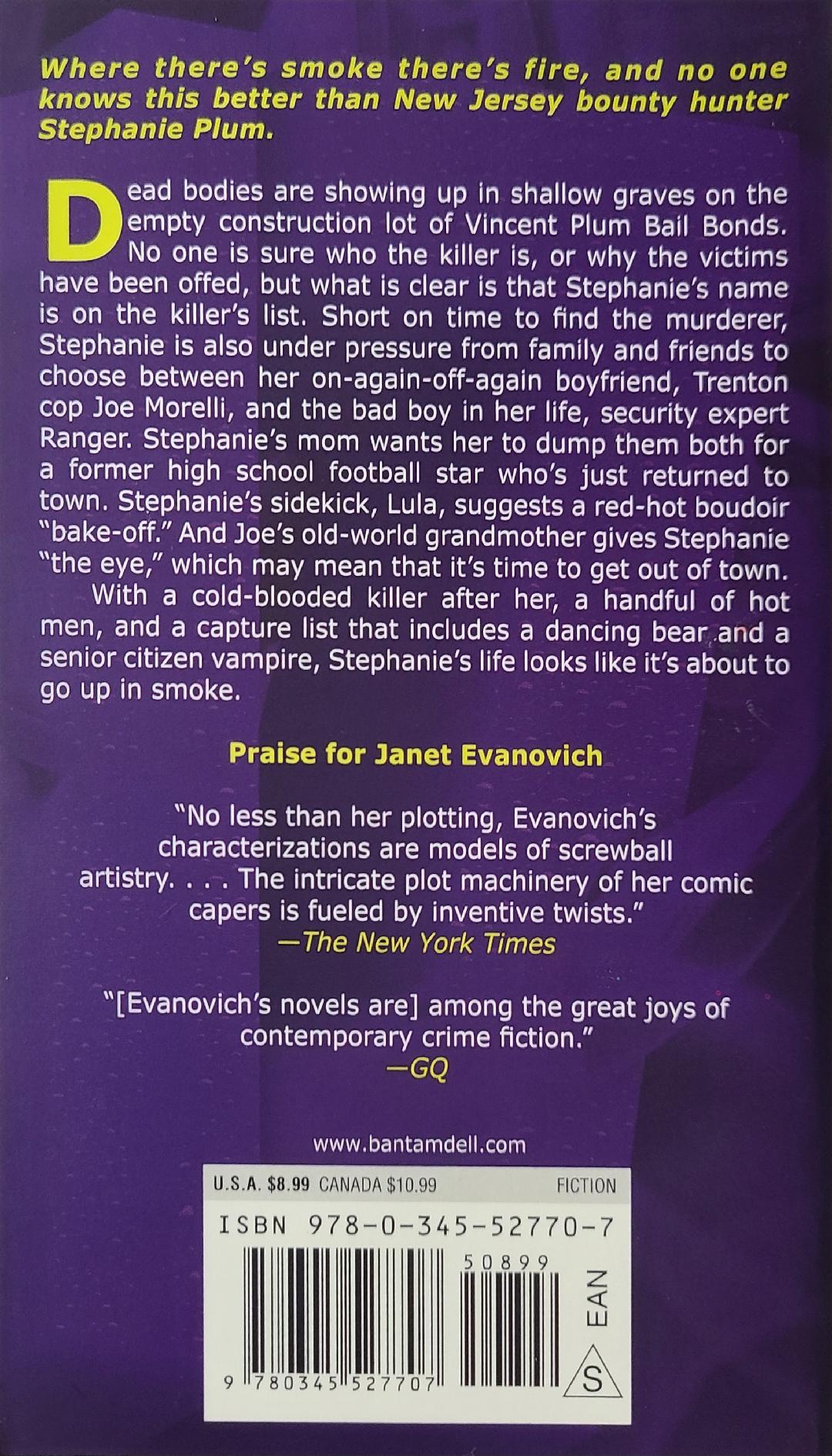 Used Smokin' Seventeen By: Janet Evanovich